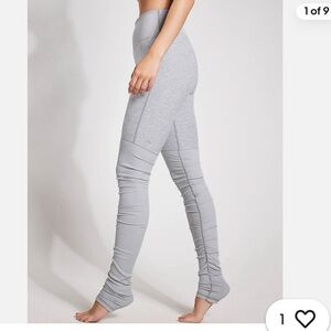 Alo Yoga - So Soft Goddess Leggings - XS